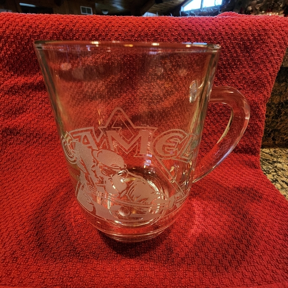 Luminarc Joe Camel Pool Player Beer Mug - Picture 7 of 7
